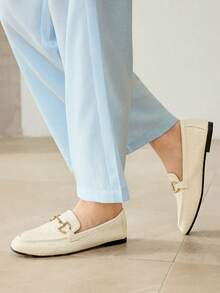 MOTF PREMIUM NEW BEIGE FLAT BOTTOM SQUARE TOE CASUAL AND COMFORTABLE VERSATILE WOMEN'S FLAT SOLE SHOES - Beige 2 - View 5