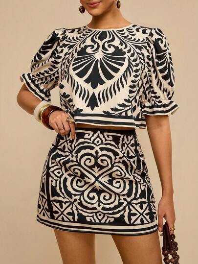 Travachic Plus Size Casual Allover Print Petal Sleeve Shirt And Mini Skirt 2 Pieces Set