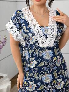 Modelyn 优雅印花拼接蕾丝边长袖连衣裙（女款） - 藏蓝色 - 查看 3
