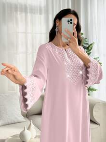 SHEIN Najma 优雅V领喇叭袖串珠装饰花卉连衣裙，适合春夏穿着 - 粉色 - 查看 1