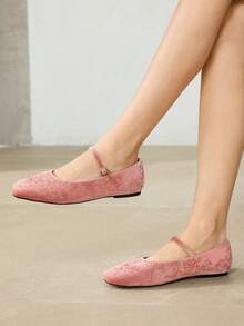 MOTF Sepatu flat wanita retro elegan berbahan beludru bordir dengan gesper yang dapat disesuaikan, cocok untuk Hari Valentine. - Berwarna merah muda - View 7