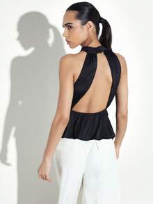 KSTM 女士露背吊带荷叶边上衣，正面镂空设计，金色腰带点缀，优雅晚装上衣 - 杏色 - 查看 2