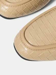 MOTF PREMIUM NEW APRICOT FLAT BOTTOM SQUARE TOE CASUAL AND COMFORTABLE VERSATILE WOMEN'S FLAT SOLE SHOES - Apricot 1 - View 6