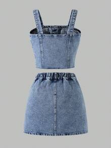 Tween Girls' Street Style Denim Set, Spring/Summer, Light Blue Denim Color, Spaghetti Strap Tank Top With Button & Faux Pocket Design, Paired With Light Blue Denim A-Line Mini Skirt, Soft & Comfortable Fabric, Fashionable & Versatile For Outdoor Wear - Light Wash - View 2