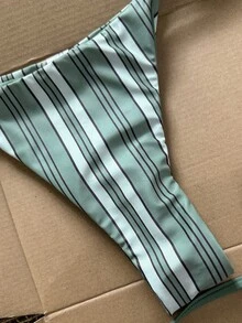 Swim Mod Bộ bikini nữ gồm dây chuyền in họa tiết ngẫu nhiên, trang sức kim loại, thích hợp cho mùa xuân/hè. - Nhiều màu - Xem 5