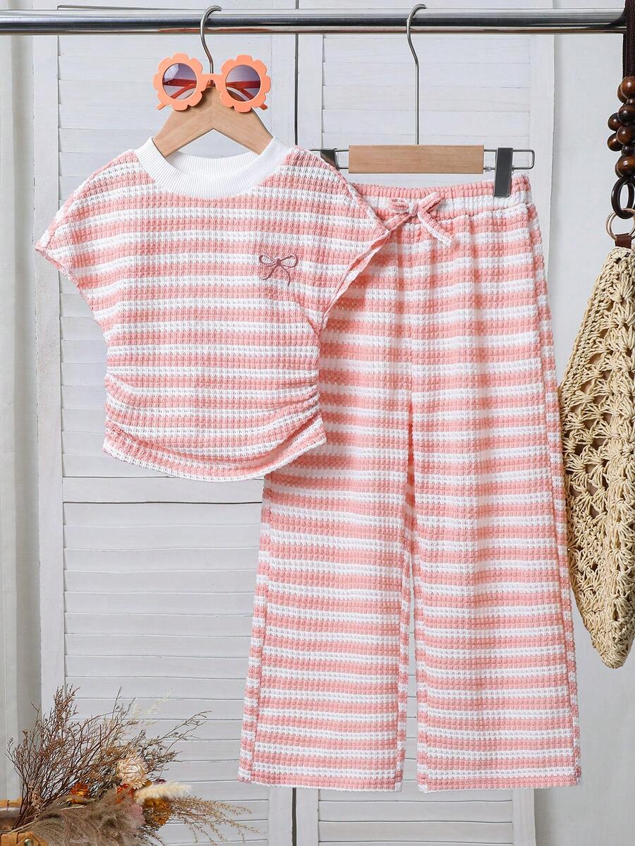 SHEIN 2件套女童条纹圆领褶皱休闲T恤和裤子套装 - 彩色 - 查看 1