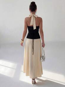 Rafferiza 优雅收腰黑白撞色露背系带V领无袖连衣裙，适合春夏穿着 - 杏色 - 查看 5