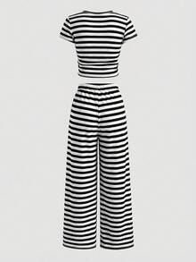 SHEIN 少女罗纹印花T恤和打底裤两件套，休闲日常时尚百搭 - 黑與白 - 查看 2