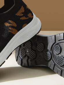 CUCCOO EASI Black And Gold Casual Sports Chunky Sneakers, Metal Chain Decorative Platform Sneakers, Spring And Summer Commuting Versatile Women's Shoes - Black . - View 4