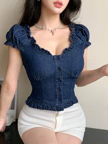 DAZY Áo denim nữ kiểu dáng thường ngày, trễ vai, viền bèo nhún, cài cúc phía trước, thích hợp cho mùa hè. - Rửa trung bình - Xem 8