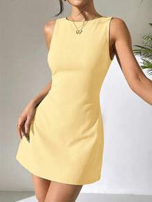 SHEIN EZwear 女士无袖露背蝴蝶结连衣裙，浅黄色系带露背连衣裙，奶油黄连衣裙，蝴蝶结连衣裙，黄色夏季连衣裙，女士黄色度假连衣裙，女士连衣裙，女士夏季连衣裙，女装连衣裙，女士休闲夏季连衣裙 - 鵝黃色 - 查看 4