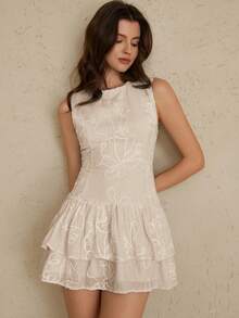 Aveloria Rosie New Arrival Round Neck French Romantic Embroidered Floral Layered Cake Hem Fitted A-Line Dress, Sweet And Elegant Style For Spring/Summer Dates And Parties, Sleeveless - Apricot - View 3