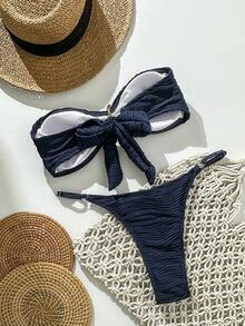 Swim Vcay 女士夏季纯色提花面料抹胸金属装饰丁字裤两件套比基尼套装，沙滩度假 - 藍色 - 查看 2