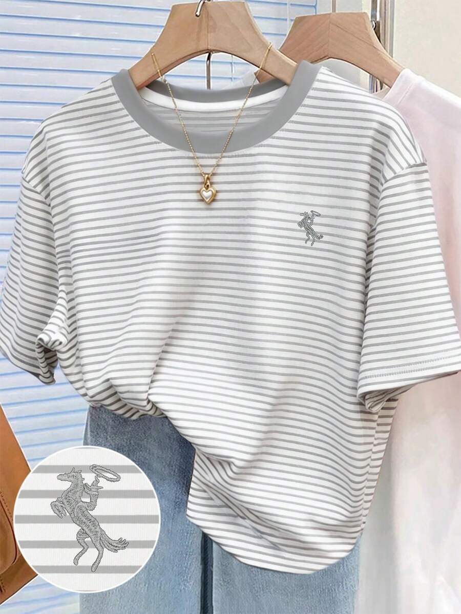 Resyla Striped Digital Print, Embroidered Minimalist Style Women's Regular Crew Neck T-Shirt, Gift For Friends - Multicolor - View 1