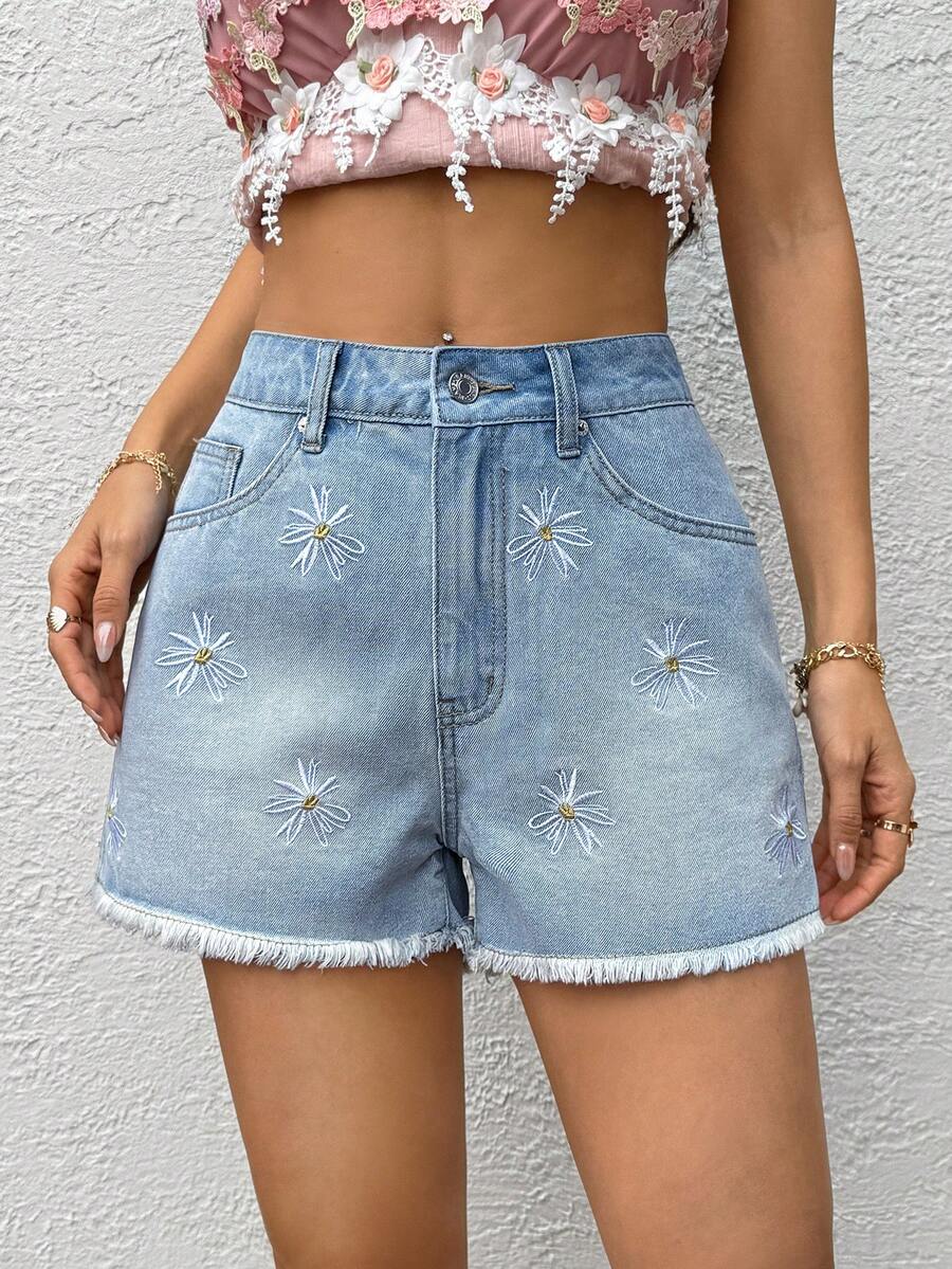 Sunnyshic 女士雏菊刺绣口袋阔腿宽松休闲牛仔短裤 - 淺色水洗藍 - 查看 1