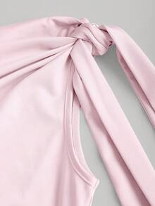 Sweetra 女士不对称领口荷叶边性感紧身连衣裙，收腰设计，凸显身材曲线，法式优雅迷你裙 - 淺粉色 - 查看 4