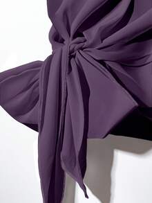 SHEIN Clasi 两件套女士休闲紫色蝴蝶结衬衫和宽松直筒几何印花裤，适合初秋、春季和夏季穿着。 - 彩色 - 查看 3