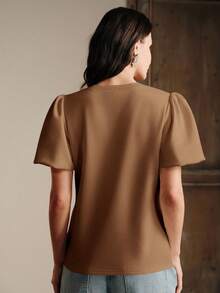 Anewsta 女士优雅度假刺绣玫瑰短款泡泡袖T恤，适合日常穿着、春夏、假日、通勤、海滩度假等场合。 - 咖啡棕 - 查看 2