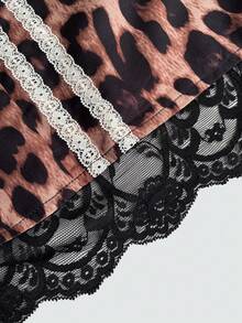 Maweii Plus Size Sexy Lace Patchwork Shorts - Brown - View 7