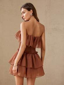 Aveloria Rosie 新款夏季法式小码无肩带蛋糕短裙，性感修身荷叶边下摆优雅连衣裙，浪漫韩式独特设计甜美优雅露锁骨修身网纱拼接A字迷你连衣裙 - 棕色 - 查看 2