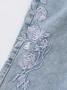 SHEIN Tween Mädchen Jeans 8J-12J mit floraler Stickerei Design Skinny Flare, Slim Fit Seitentaschen, Taillenbund mit Gummizug, weiches Denim Material, geeignet für Stadtbummel, Alltags-Mode, Outfits des Tages, Ausflüge, Partys, 2026 Neuankömmling Tween Mädchen elegante bestickte Flare Jeans - Helle Waschung - Übersicht 5