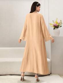 Yasmyna Áo kiểu thanh lịch tay cánh hoa thêu hoa - Màu Khaki - Xem 4