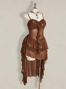 SHEIN ICON Đầm slip size lớn màu đen cổ chữ V, viền bèo nhún, ngắn trước sau dài, kiểu Y2K gợi cảm với dây đeo mảnh và viền bèo nhún, kiểu Y2K gợi cảm với chất liệu lưới đính sequin và viền bèo nhún, thích hợp cho hẹn hò, dự tiệc. - màu nâu - Xem 7