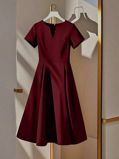 GlowEve CURVE 大码女士V领短袖休闲时尚夏装