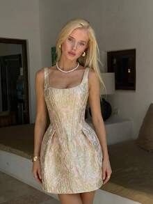 Vowa 优雅浪漫时尚的粉色提花缎面无肩带花卉装饰A字鸡尾酒会礼服、婚礼宾客礼服、黑色礼服、单身派对礼服、舞会礼服 - 淺粉色 - 查看 4