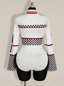 SHEIN ICON Áo liền thân cỡ lớn dành cho nữ, họa tiết kẻ caro kiểu xe đua, màu đỏ ôm sát. - trắng - Xem 2