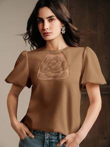 Anewsta 女士优雅度假刺绣玫瑰短款泡泡袖T恤，适合日常穿着、春夏、假日、通勤、海滩度假等场合。 - 咖啡棕 - 查看 3