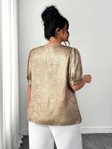 SHEIN Elenzya 大码女式箔布仿珍珠装饰休闲百搭日常衬衫 - 金色 - 查看 2