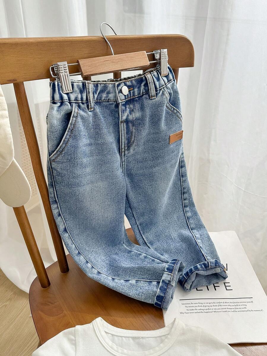 男童百搭休闲弹力腰牛仔裤，适合日常穿着、上学，风格百搭，四季皆宜 - 淺色水洗藍 - 查看 1