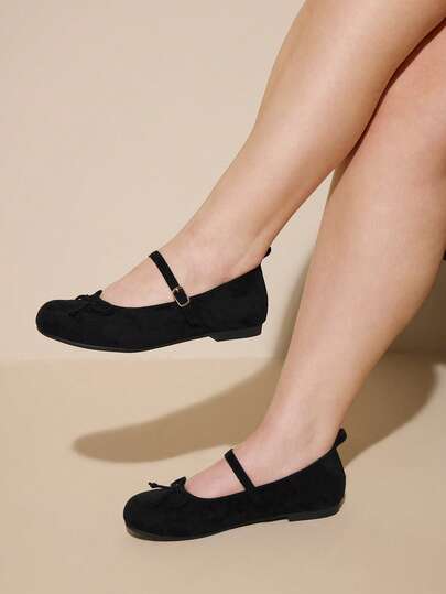 CUCCOO CURVES 2026 New Black Pattern Flat Bottom Fat Single Shoes Shallow Mouth Commuting French Temperament Professional Flat Bottom Single Shoes Women Wear Round Head Not Tired Feet