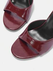 CUCCOO CURVES Dép bệt đế bệt cổ điển màu đen dáng rộng dành cho nữ, sandal gót thấp thoải mái, phù hợp cho đi làm, hẹn hò, tụ họp, du lịch, tiệc tùng và nhiều dịp khác. - Mặt sáng màu đỏ rượu vang - Xem 8