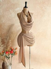 Soleia Bộ đồ 2 món gợi cảm dành cho nữ: Áo hai dây hở lưng và chân váy ngắn, thích hợp cho mùa hè. - Màu Khaki - Xem 3