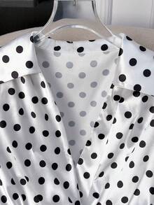 Franclia 2026 New Summer White Satin Polka Dot Short Sleeve Shirt, V-Neck Elegant Unique Design Cropped Top - White - View 3