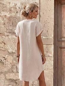 EMERY ROSE 女式夏季休闲纯色缺口领蝙蝠袖宽松短款连衣裙 - 卡其色 - 查看 2