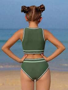 SHEIN 少女纯色荷叶边花卉装饰泳装套装，适合海滩、度假、春夏秋季穿着。 - 綠色 - 查看 7