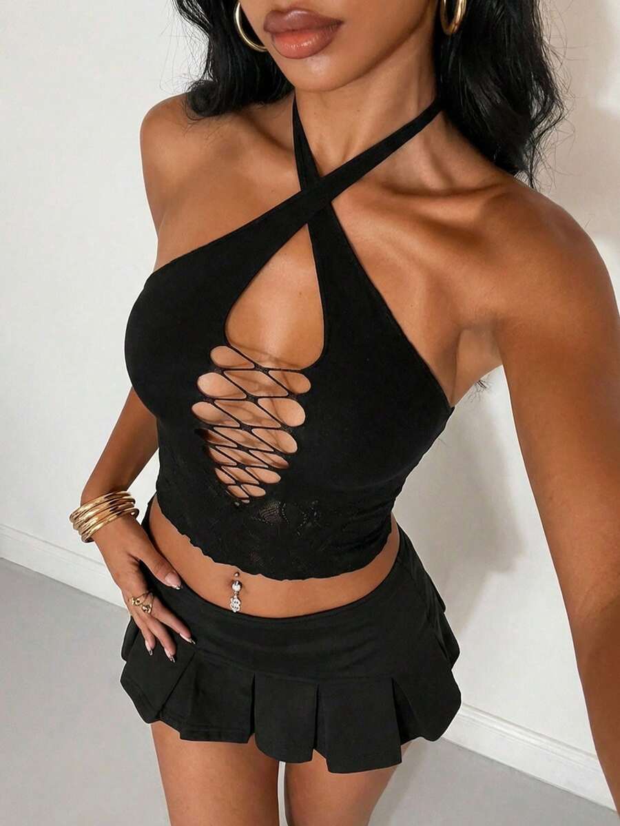 SHEIN DivaQ Women's Black Criss-Cross Jacquard Halter Neck Hollow Out Top , Club, Summer Techno Rave - Black - View 1