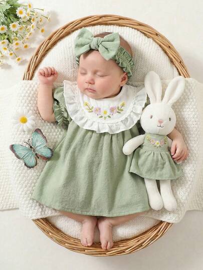 SHEIN Vestido de verano para bebé niña recién nacida con patrón bordado blanco, parches verdes y mangas abultadas. Fresco, lindo y dulce, perfecto para salidas y sesiones de fotos