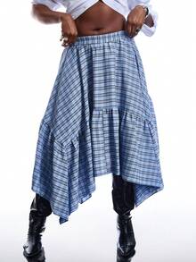 SHEIN EZwear Chân váy kẻ caro dáng lệch vạt dành cho nữ cỡ lớn, thích hợp cho đầu thu. - Nhiều màu - Xem 6