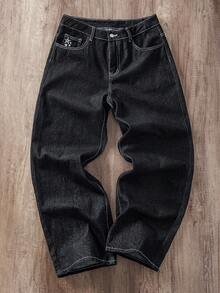 Manfinity Joysei 休闲宽松阔腿牛仔裤，后袋饰有星星和字母刺绣图案 - 黑色 - 查看 2