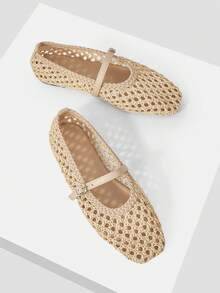 Mnmlis Women's New Fashion Breathable Hollow Mesh Flat Shoes - Apricot - View 5