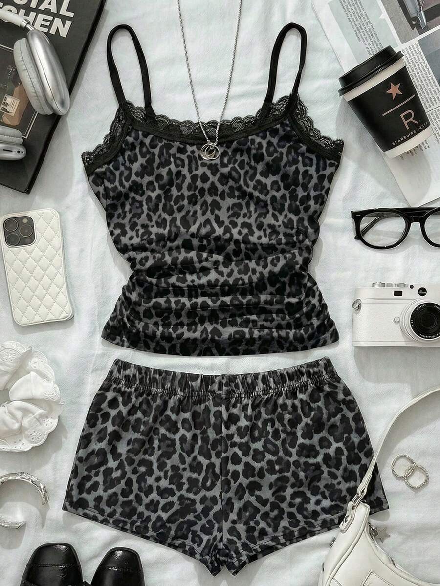 SHEIN 少女性感豹纹蕾丝拼接吊带背心，夏季新款修身露背短款上衣套装 - 彩色 - 查看 1