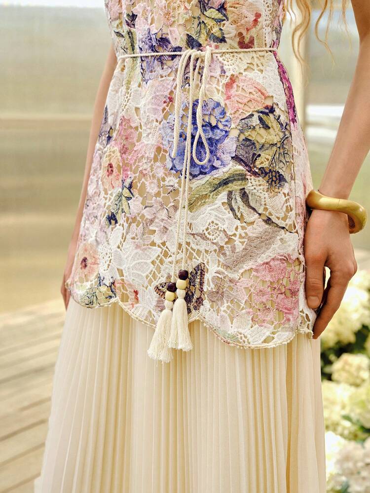 WOMEN'S ROUND NECK EMBROIDERED SLEEVELESS SHORT DRESS, SPRING/SUMMER
