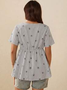 SHEIN 孕妇度假休闲条纹蝴蝶结印花衬衫 - 黑與白 - 查看 2