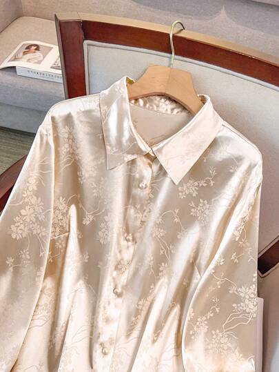 GlowEve CURVE Plus Size Women's Long Sleeve Blouse, Chinese Style Pattern, Satin Shiny Finish, Regular Fit Shirt, Romantic Pink 3D Graphic, Elegant For Commute, Party, Gathering, Sophisticated And Graceful