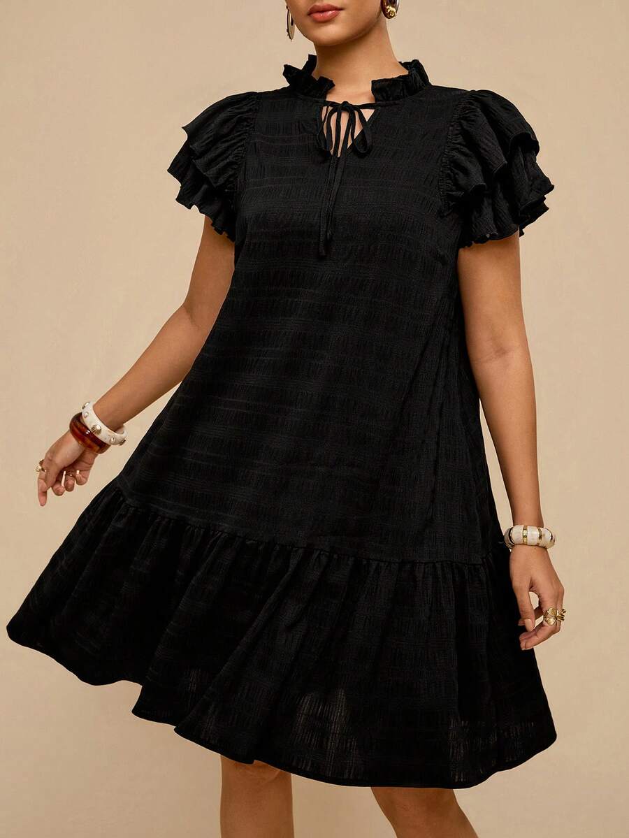 Travachic Vestido casual de talla grande con volantes en el bajo y unicolor - Negro - Ver 1