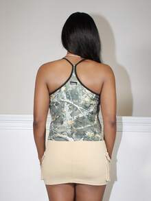 Steph T 女式 Y2K 街头风格时尚枝形迷彩印花背心 - 綠色 - 查看 2